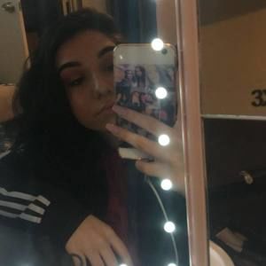 Meet your Posher, Elena